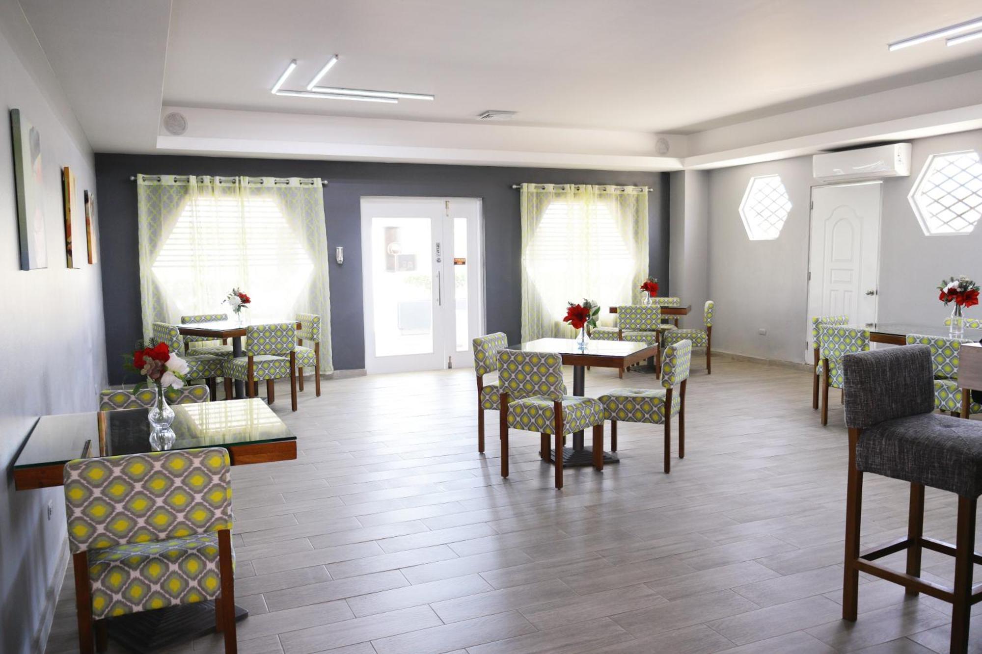 Hotel Capriccio Mare Y Restaurante Punta Cana Exterior photo